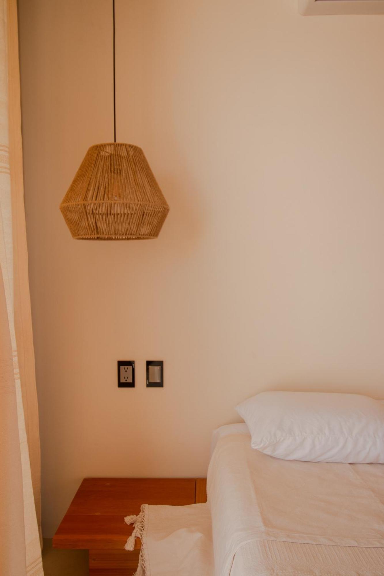 Casa Raffaella Modern Apartments With Ac Pool Starlink Puerto Escondido  Luaran gambar