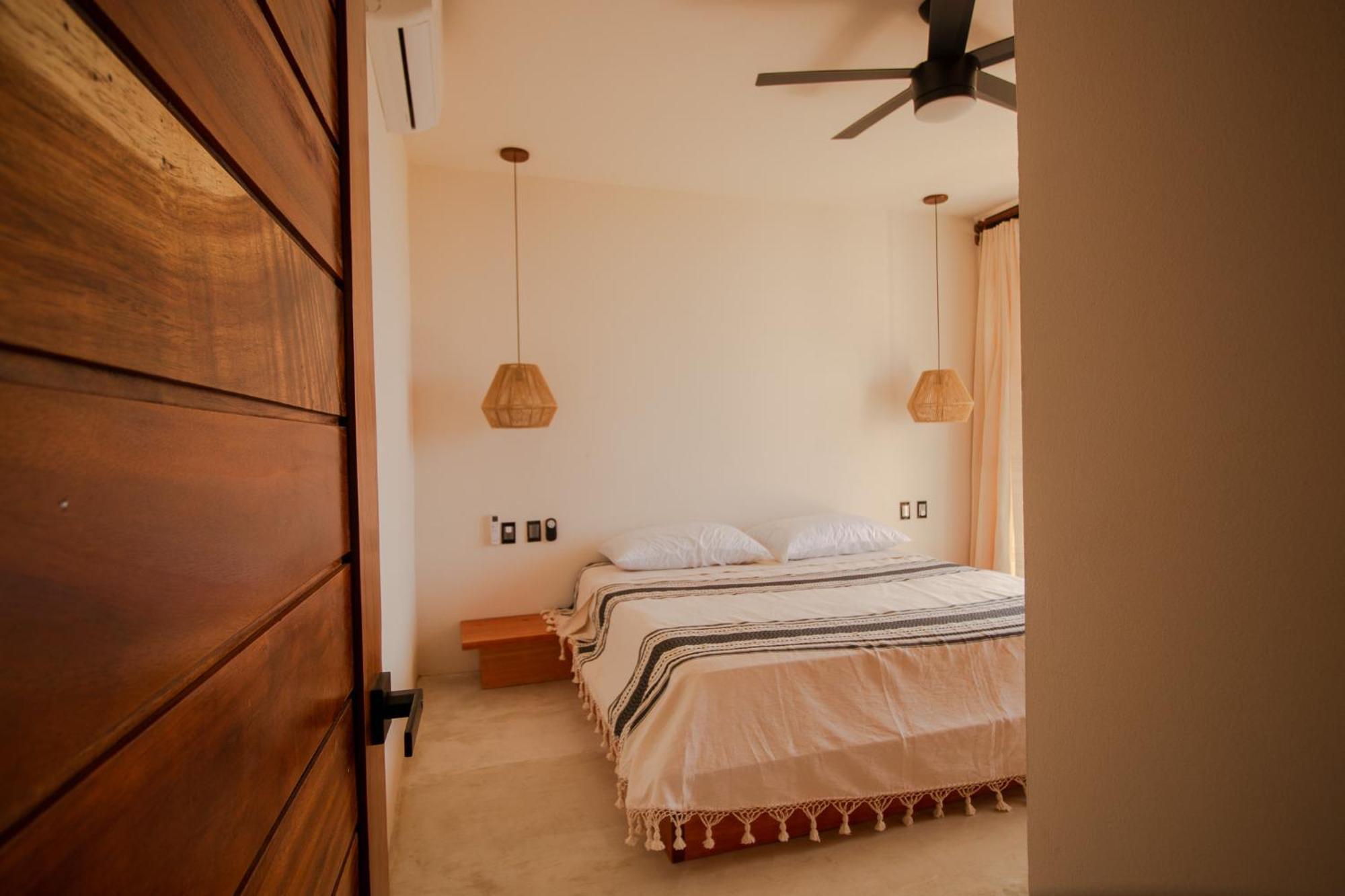 Casa Raffaella Modern Apartments With Ac Pool Starlink Puerto Escondido  Luaran gambar