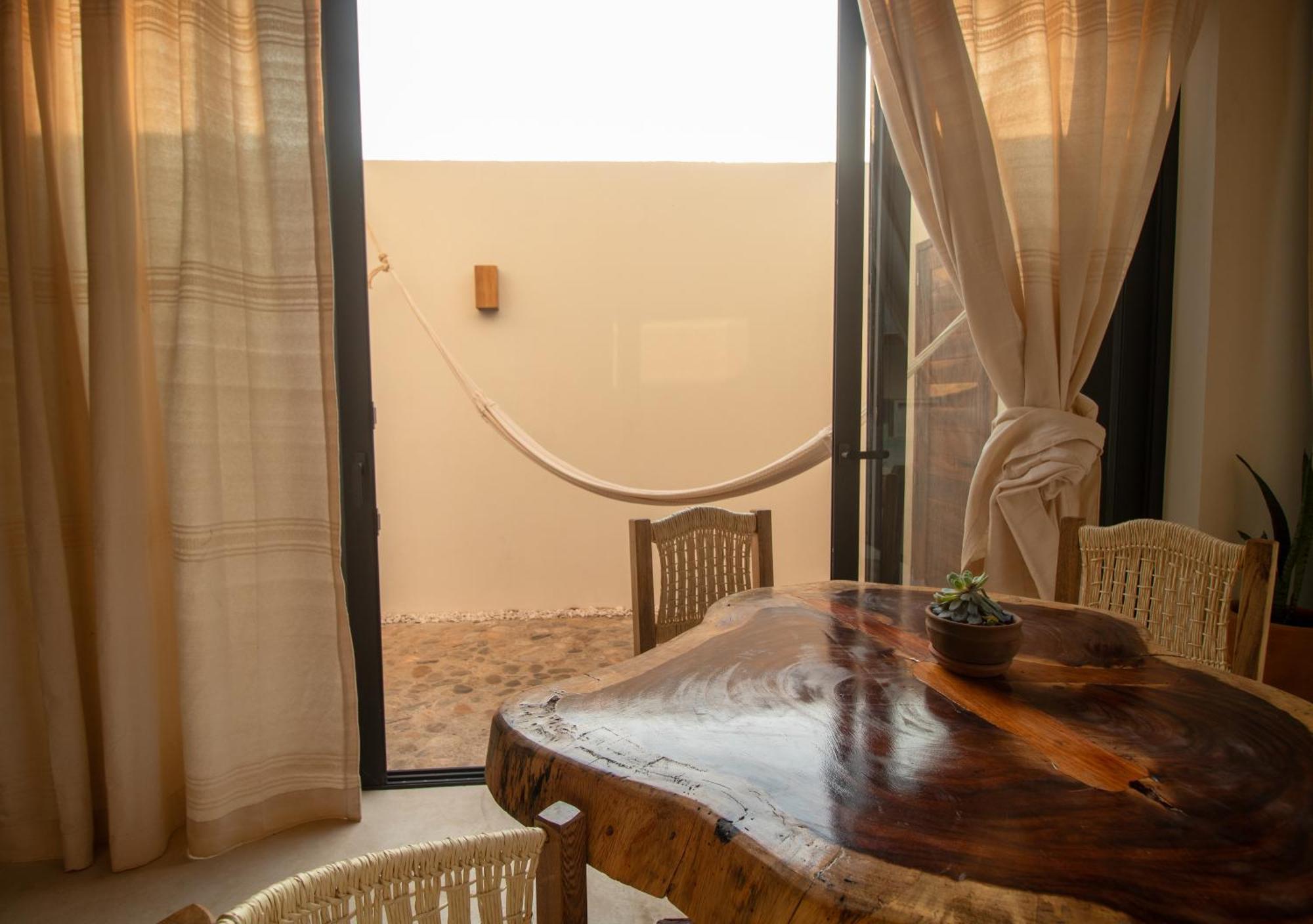 Casa Raffaella Modern Apartments With Ac Pool Starlink Puerto Escondido  Luaran gambar